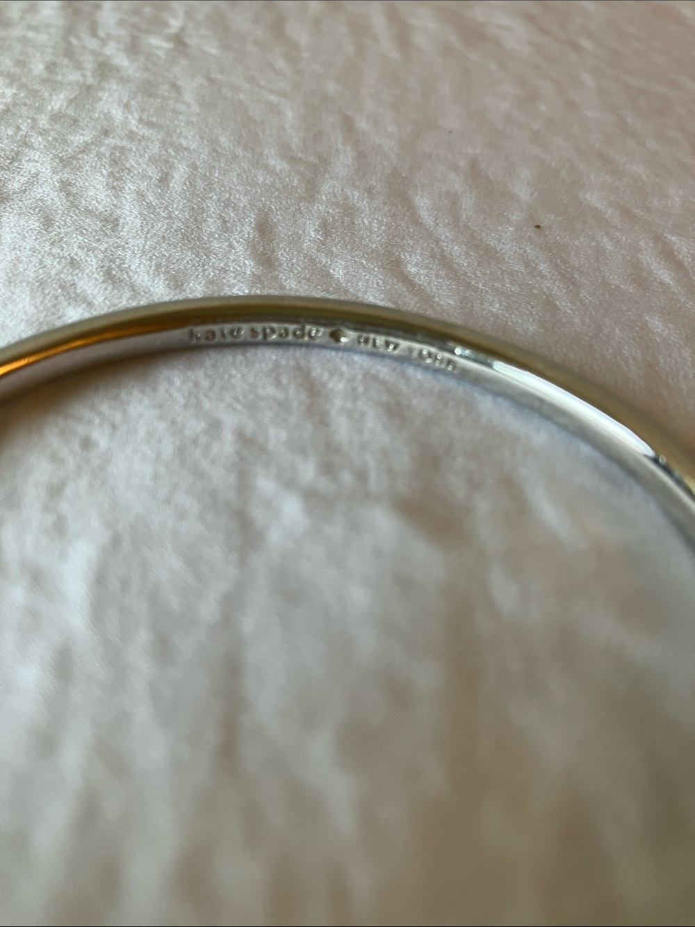 Kate Spade: Silver Tone Sailor’s Knot Hinge Bracelet/Bangle - Picture 2 of 8